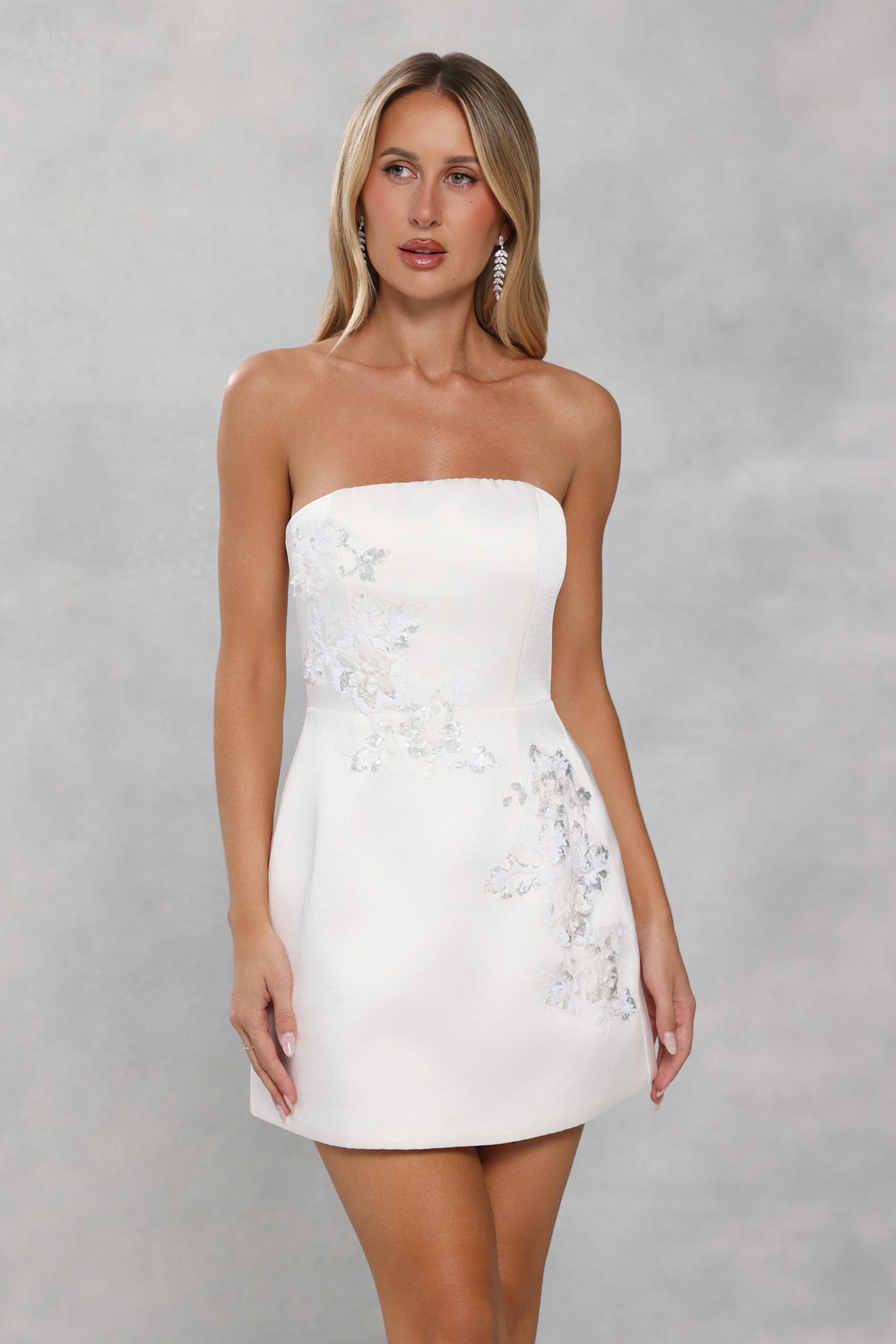 Dusk Desire — Vestido mini tomara-que-caia com aplicações, branco