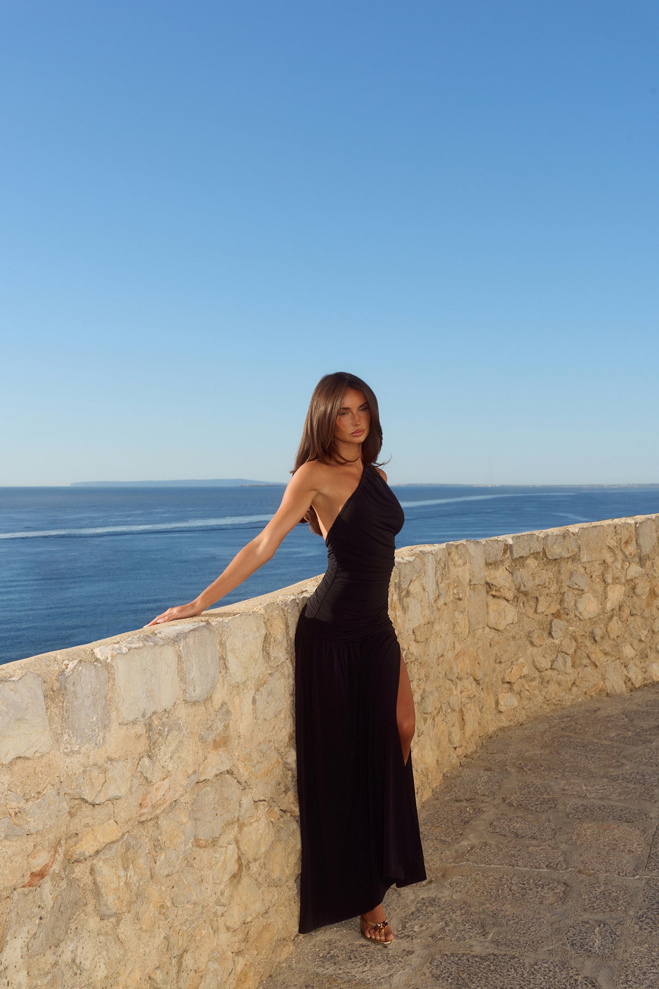 Vestido maxi de um ombro só "Spun In The Sun" — Preto