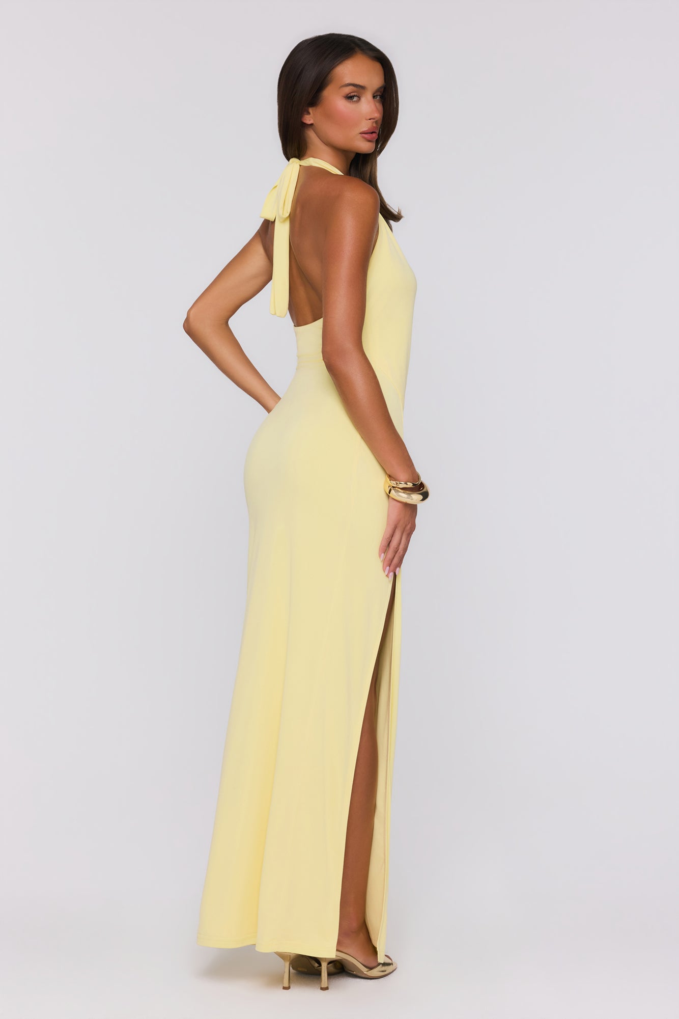 Sunny Aura Vestido Longo Halter — Amarelo
