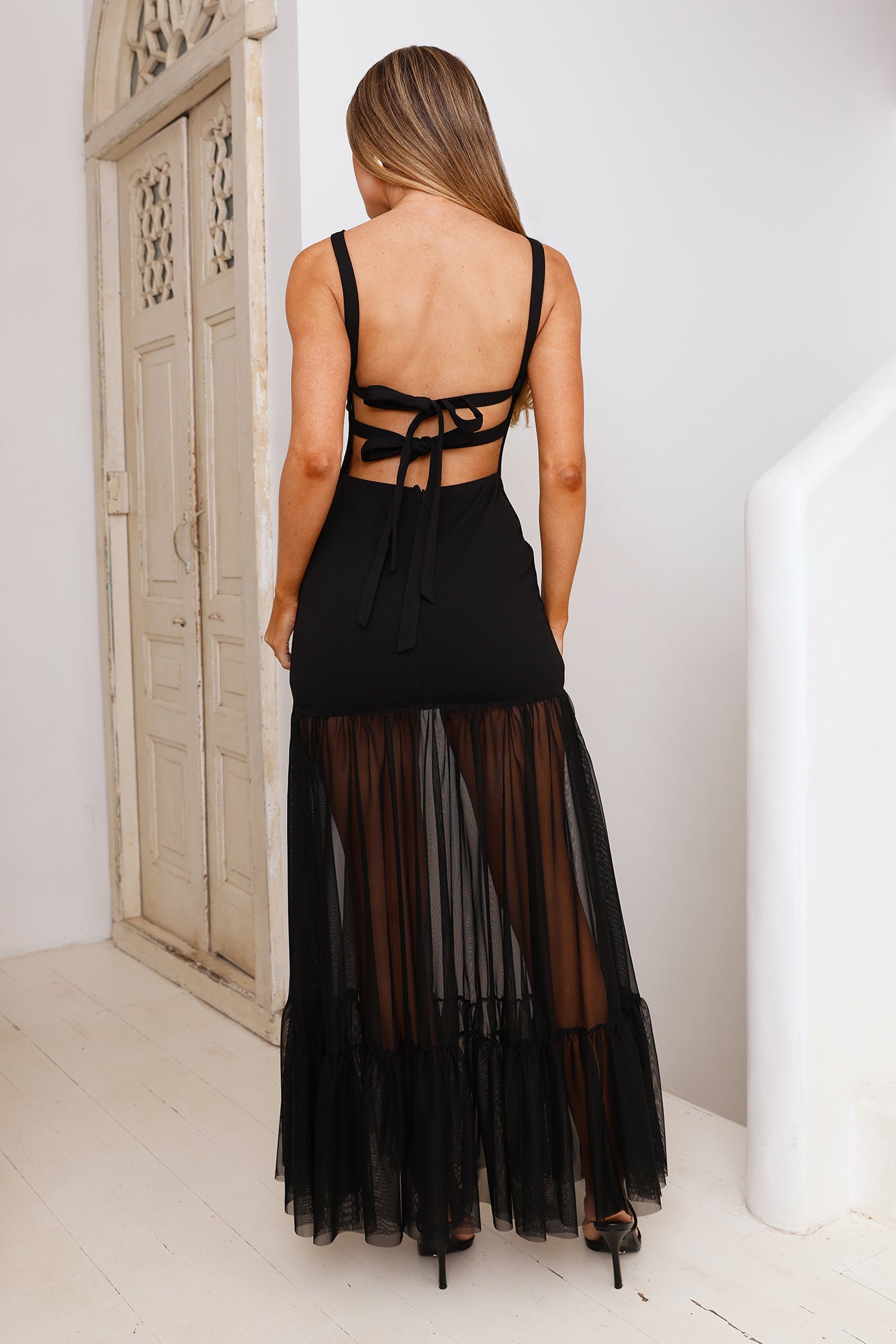 Vestido Longo Chic Whispers — Preto