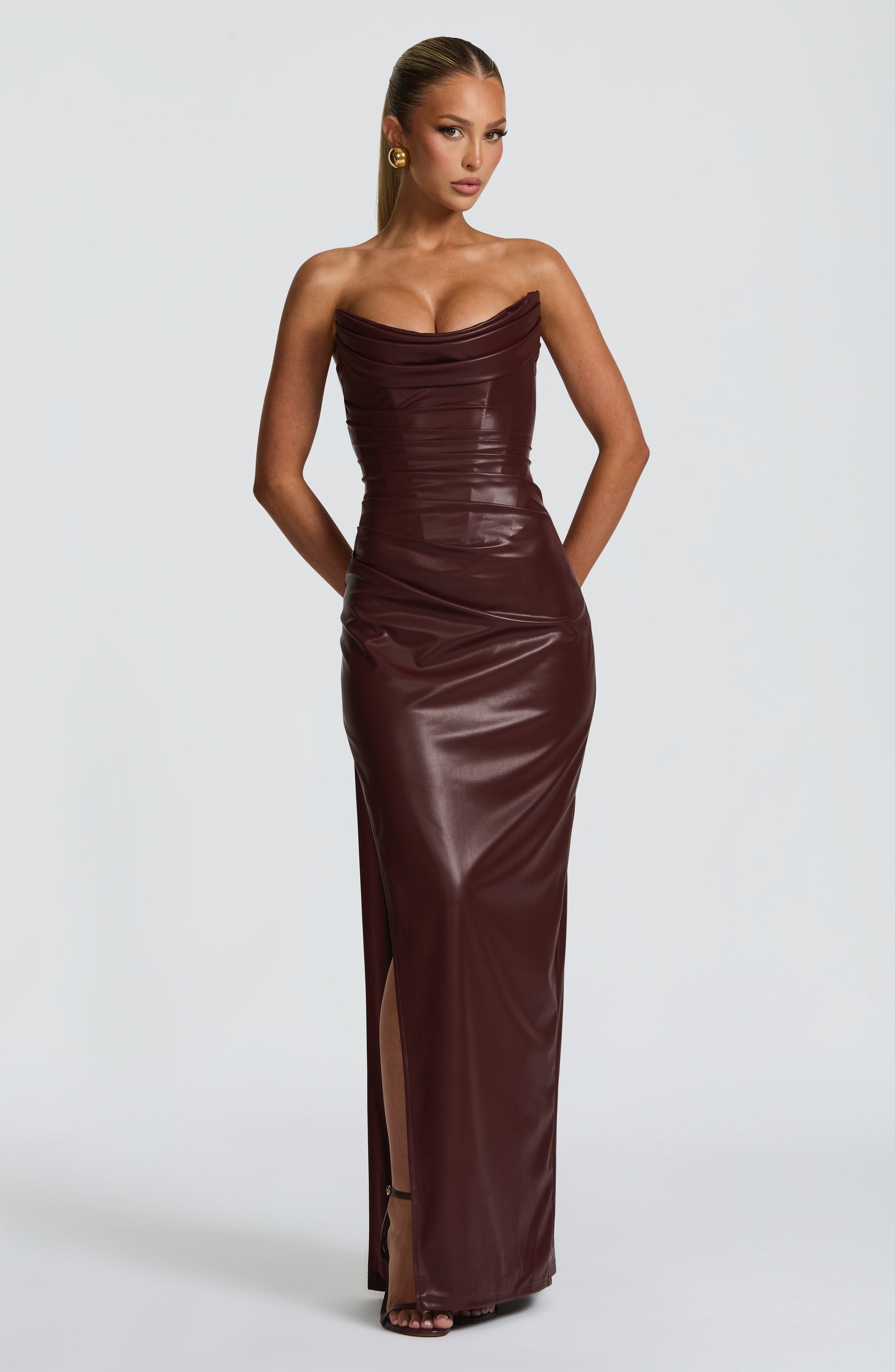 Vestido Longo Alba - Bordô