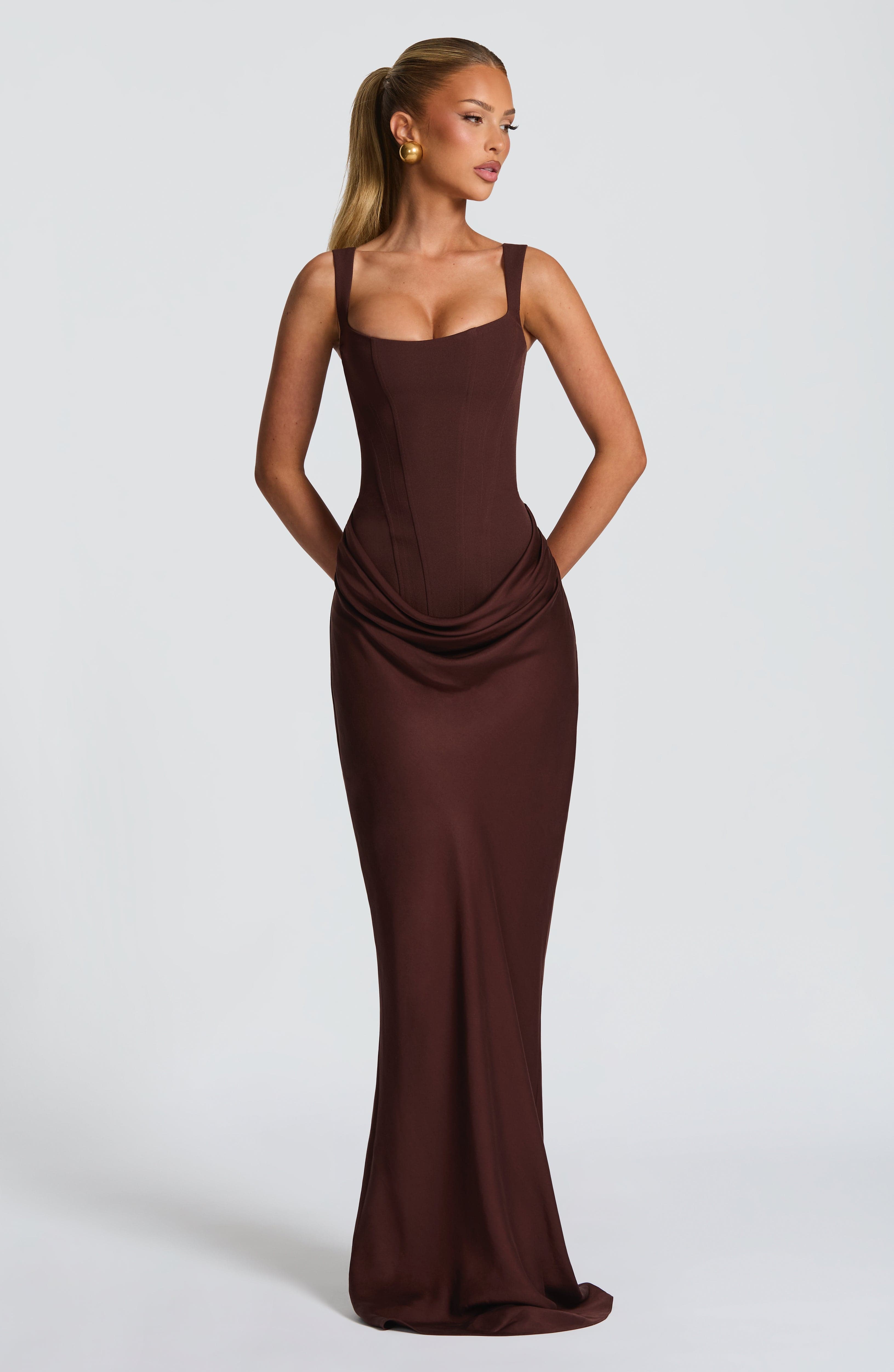 Vestido Longo Cornelia - Ameixa Marrom