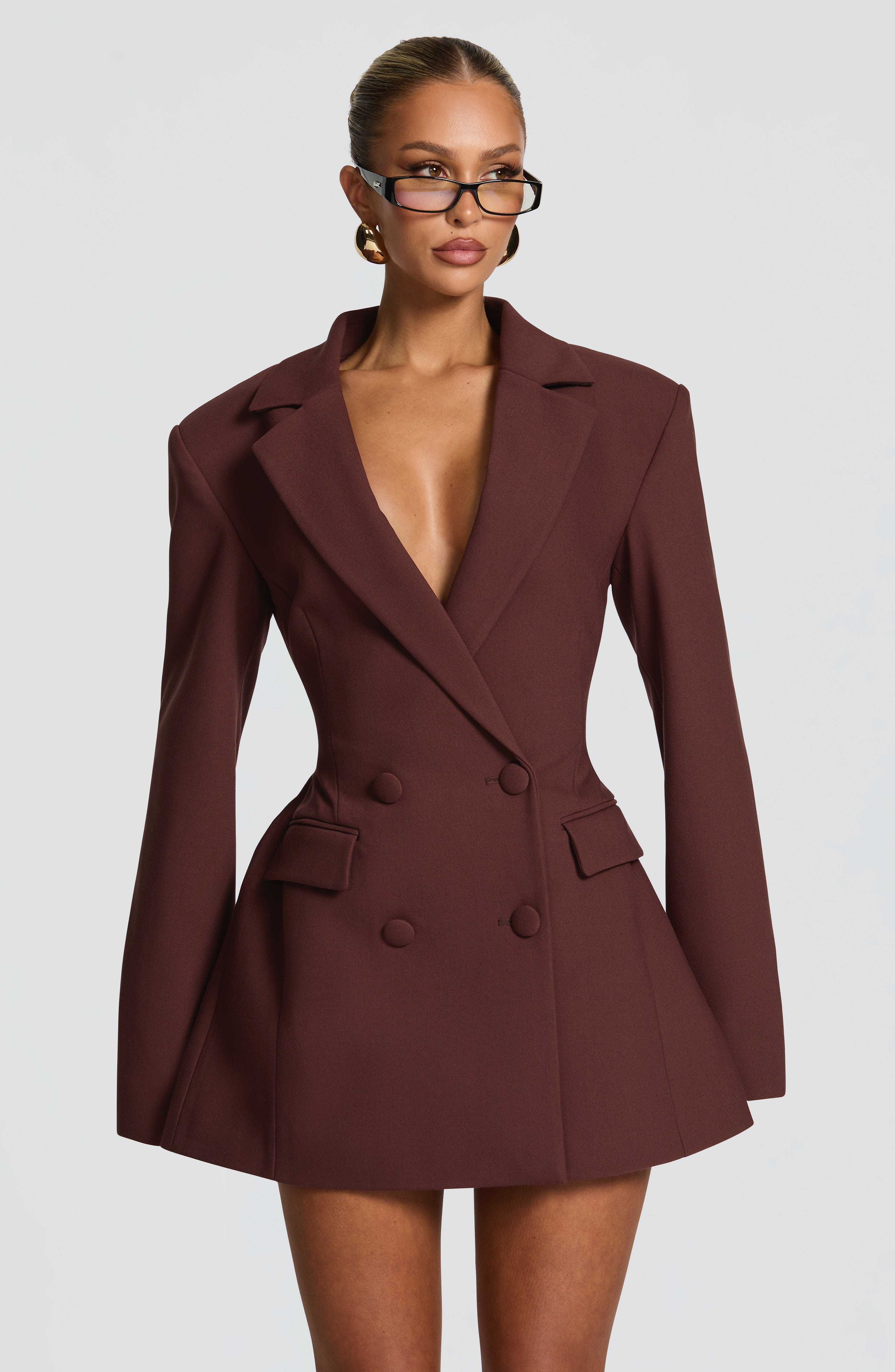 Vestido Curto Elvira - Ameixa Marrom
