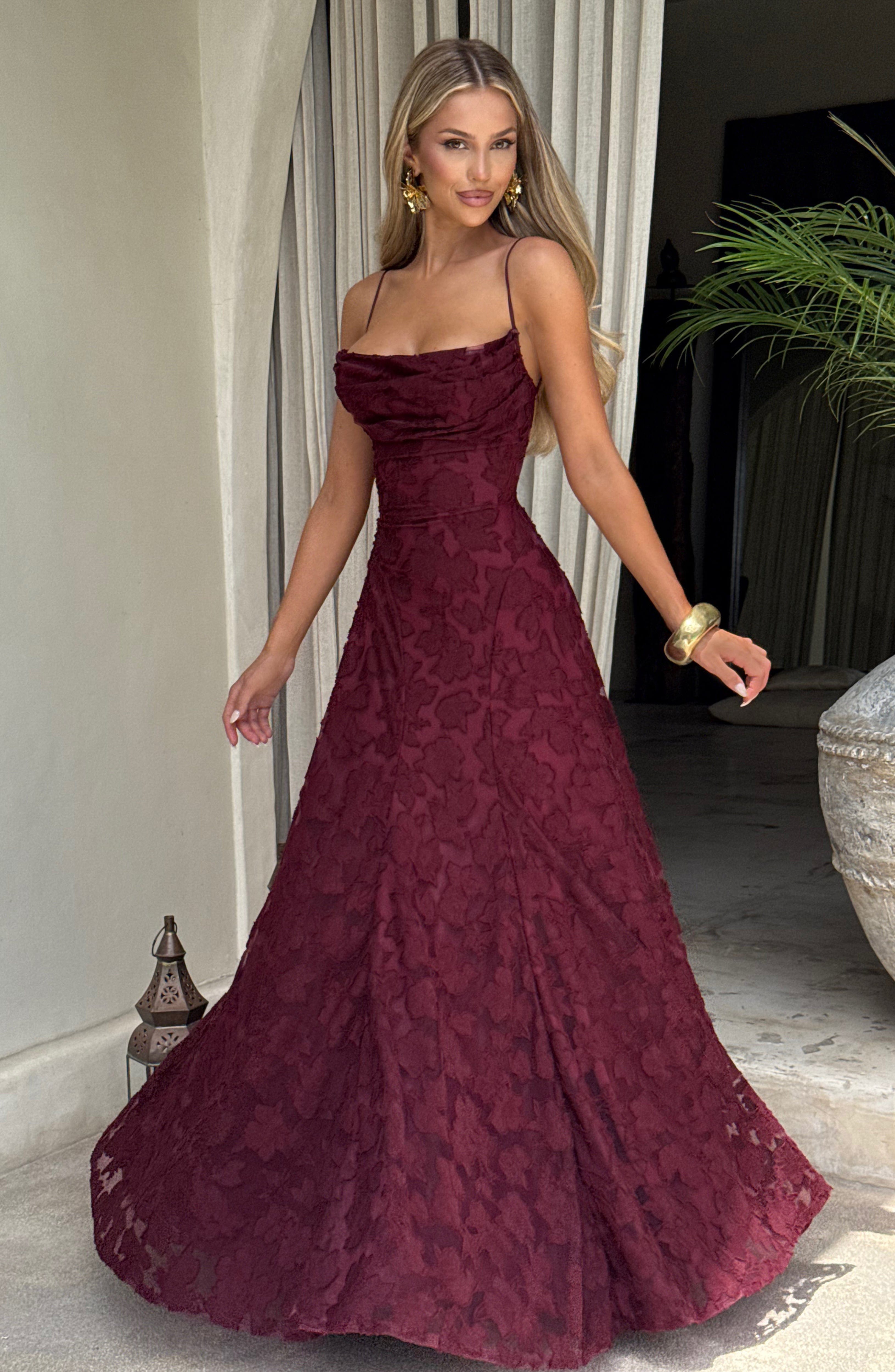 Vestido Longo Francis - Cereja Lacada