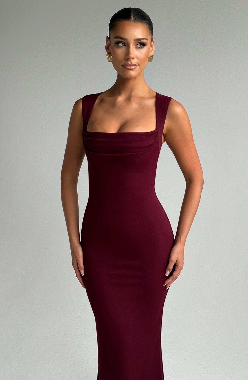 Vestido Longo Helena - Verniz Cereja