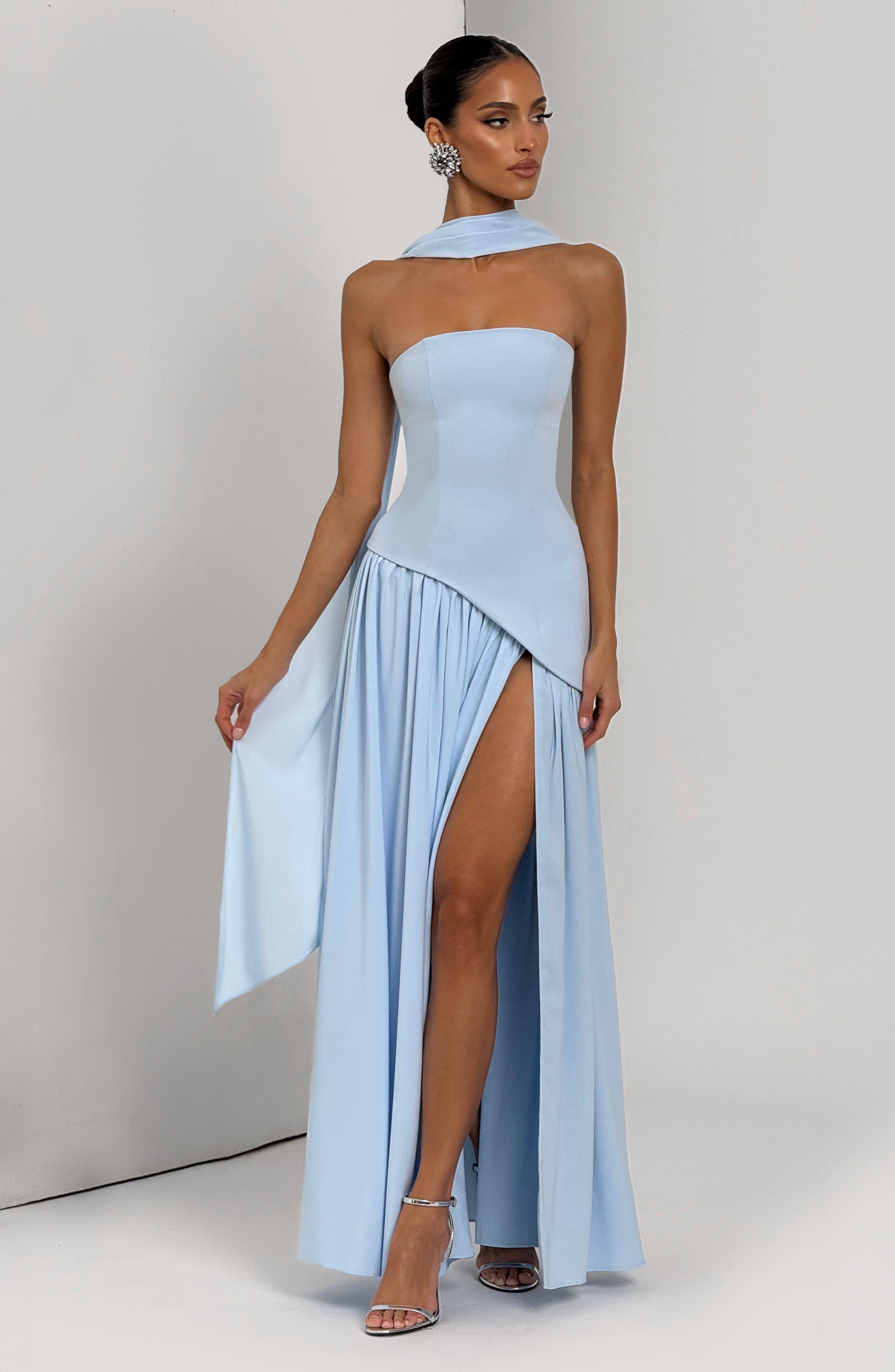 Vestido Longo Maliyah - Azul-bebê
