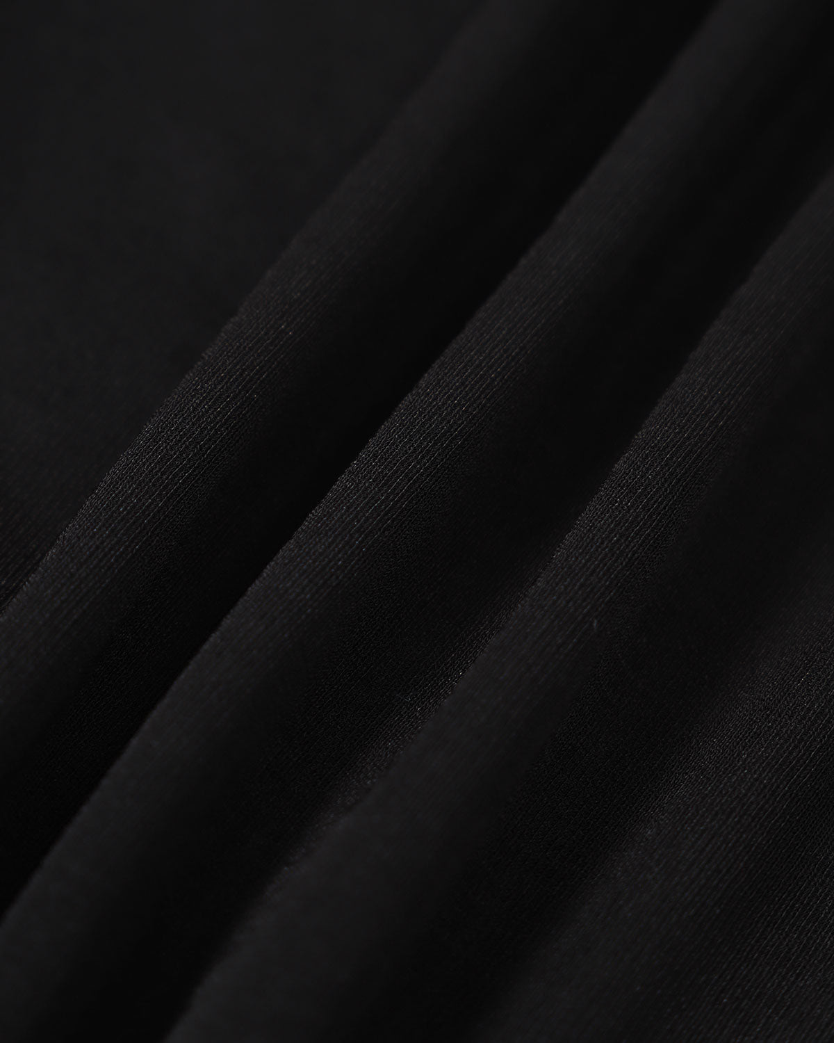 Vestido longo slip justo com decote coração — Preto