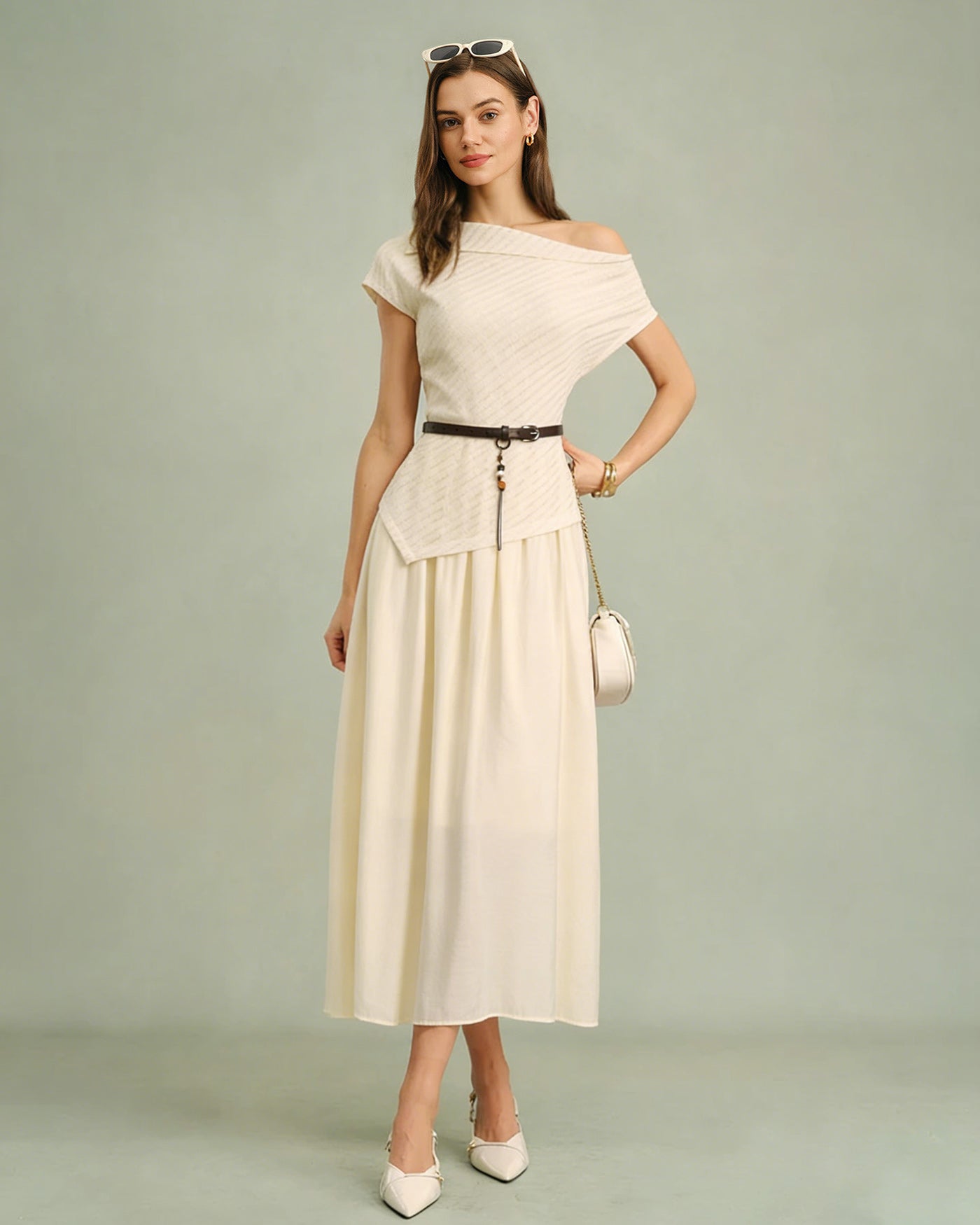 Vestido midi damasco com decote canoa e cinto