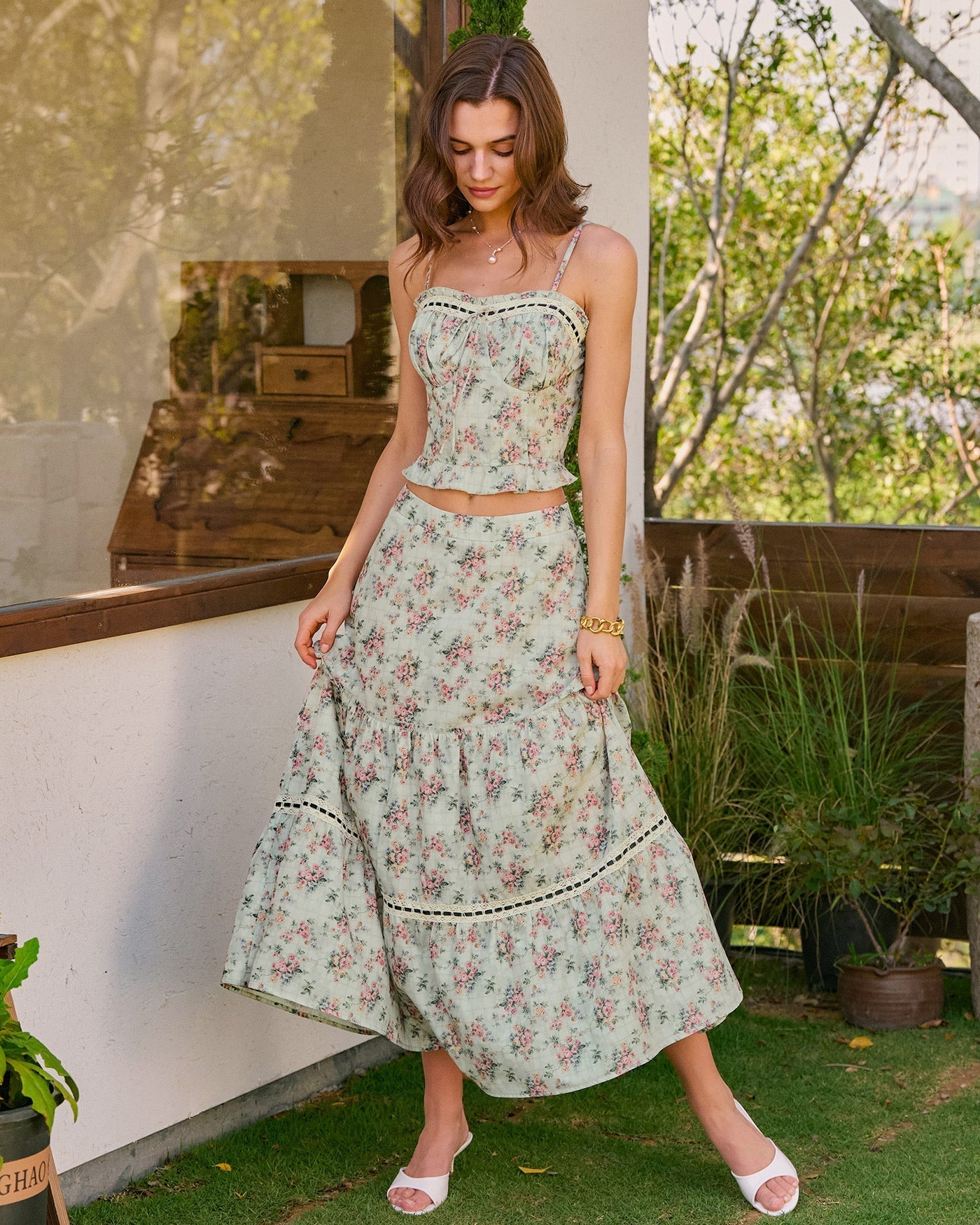 Top cami floral com decote coração — Verde