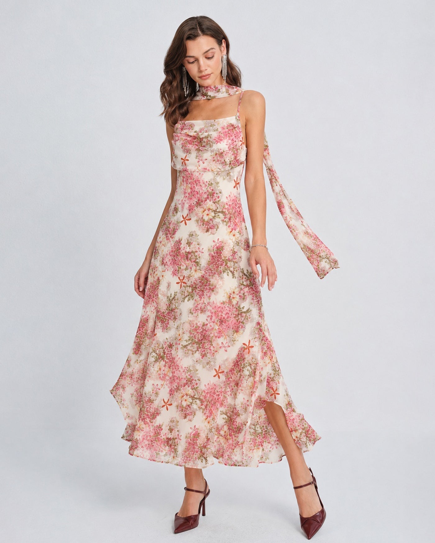 Vestido longo slip em chiffon floral rosa