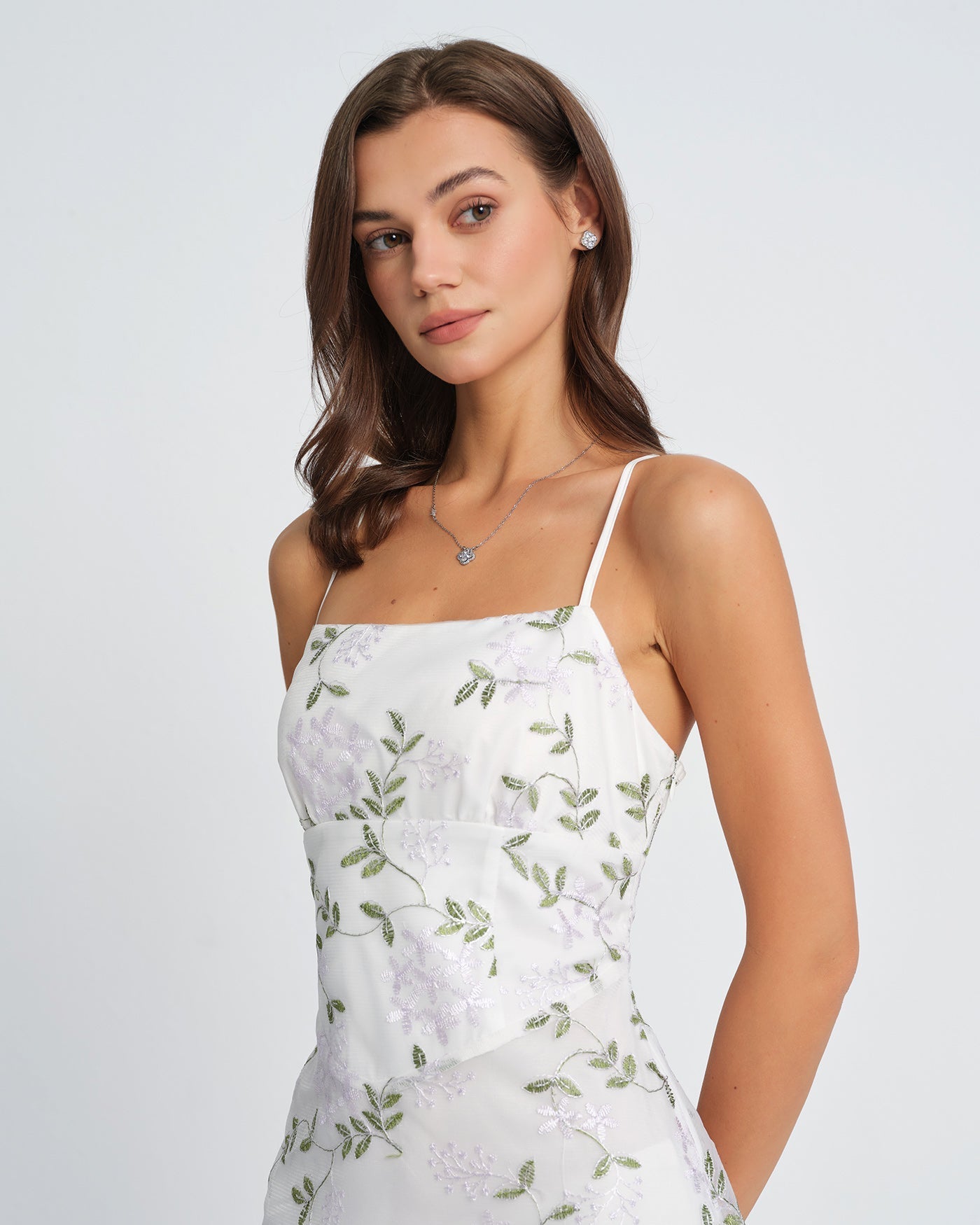 Vestido slip maxi com estampa floral — Branco