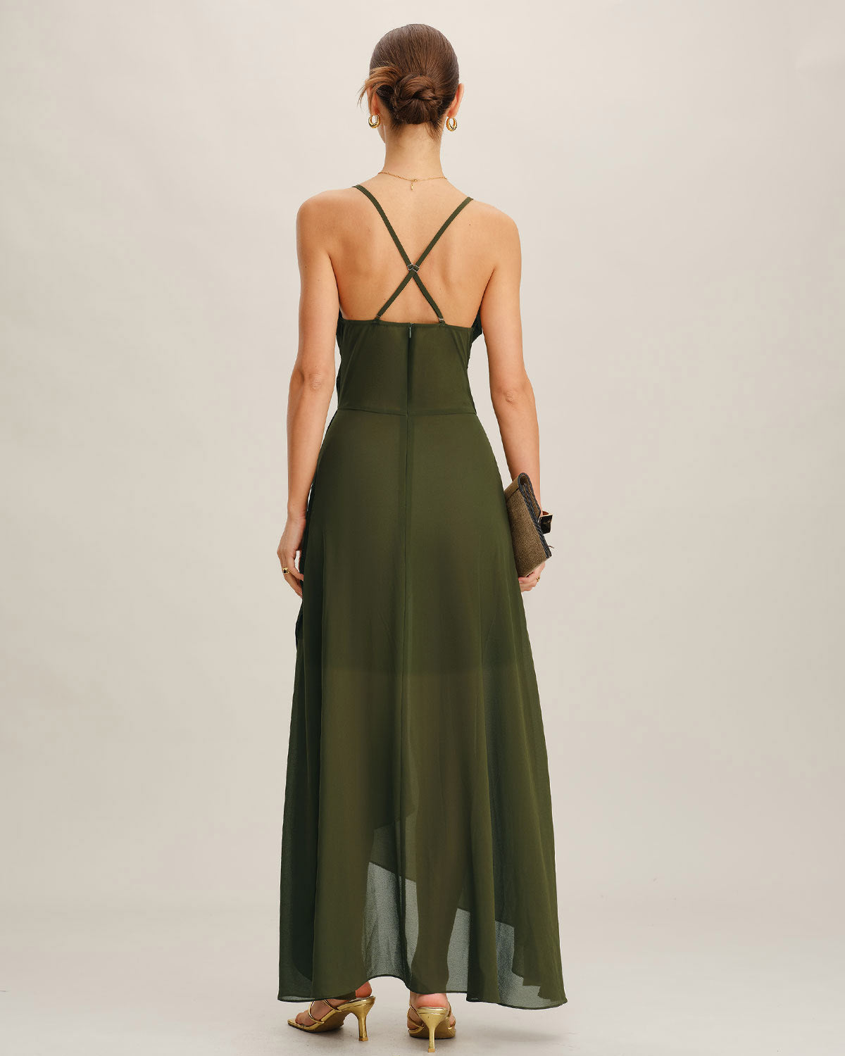 Vestido maxi slip em chiffon verde, corte em A