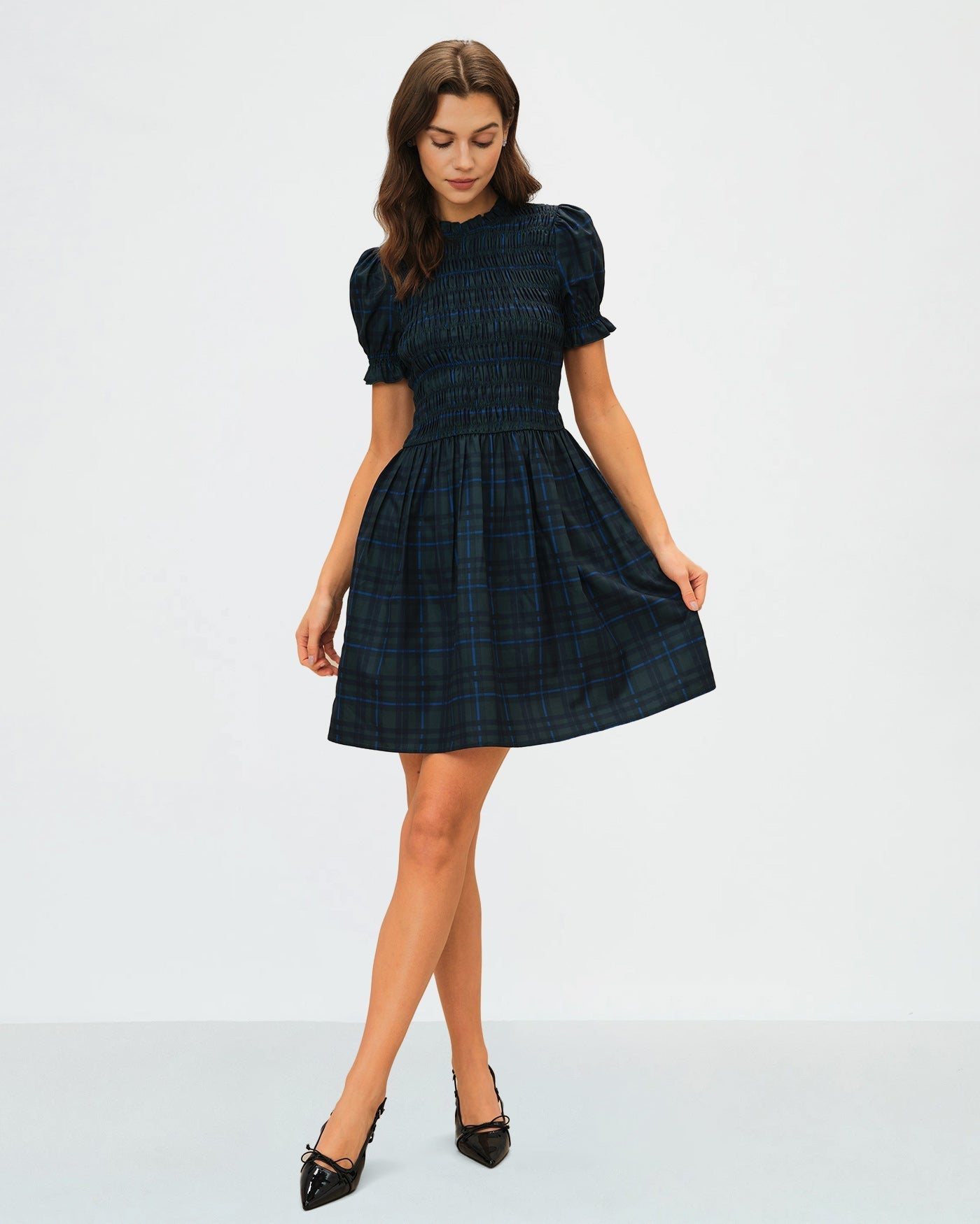 Mini vestido xadrez verde com mangas bufantes