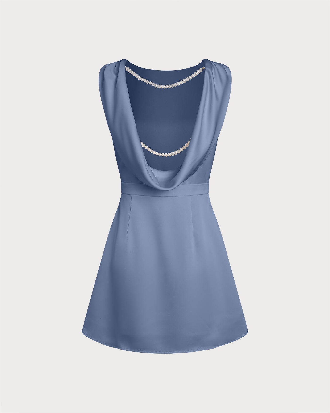 Minivestido azul em cetim perolado com decote canoa