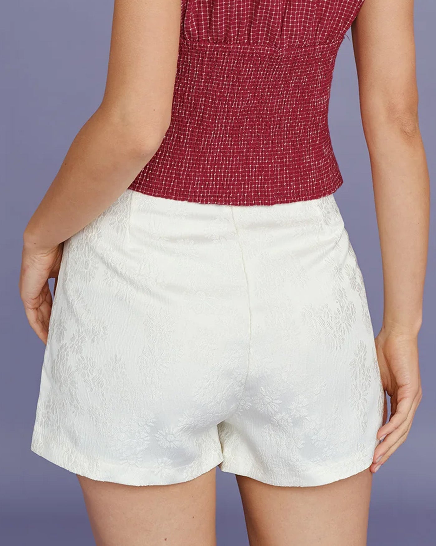 Shorts com bolsos em jacquard — Damasco
