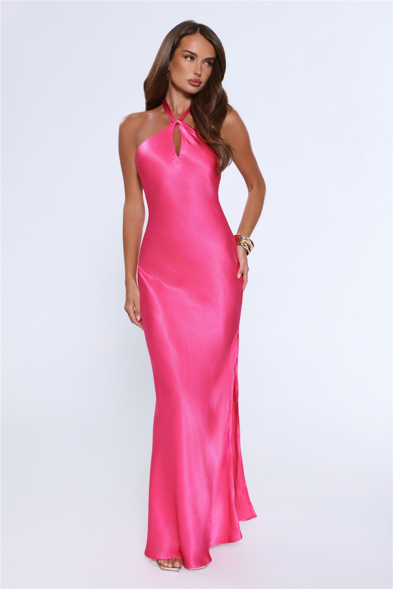 Vestido Longo Halter em Cetim Rule Her World — Magenta