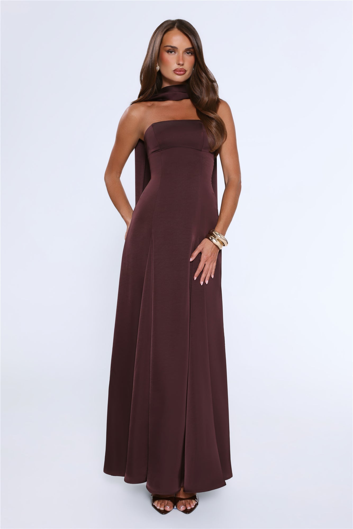Vestido Longo Tomara-que-caia em Cetim — Chocolate