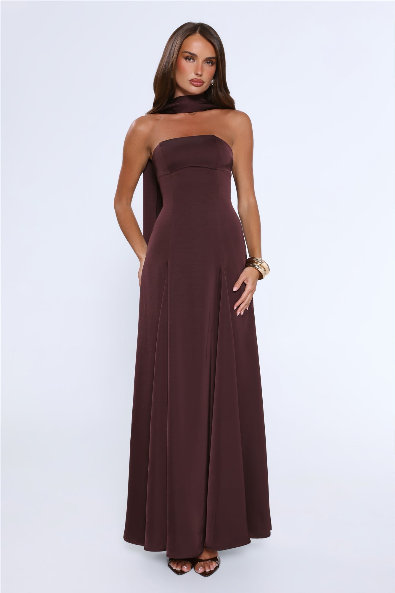 Vestido Longo Tomara-que-caia em Cetim — Chocolate