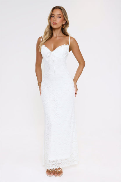 Vestido Longo de Renda "Véu ao Luar" — Branco