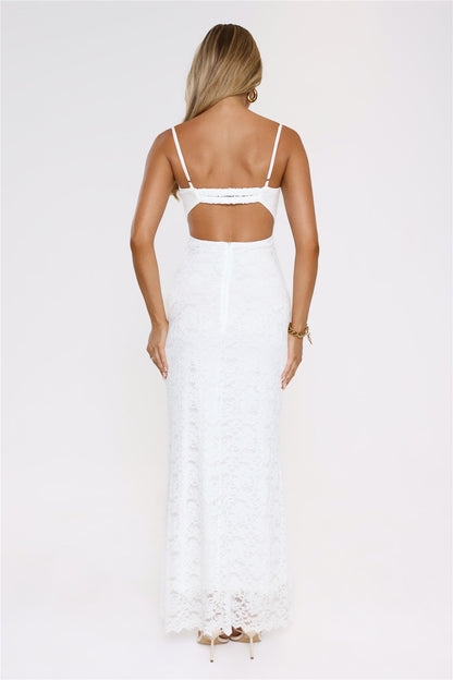 Vestido Longo de Renda "Véu ao Luar" — Branco