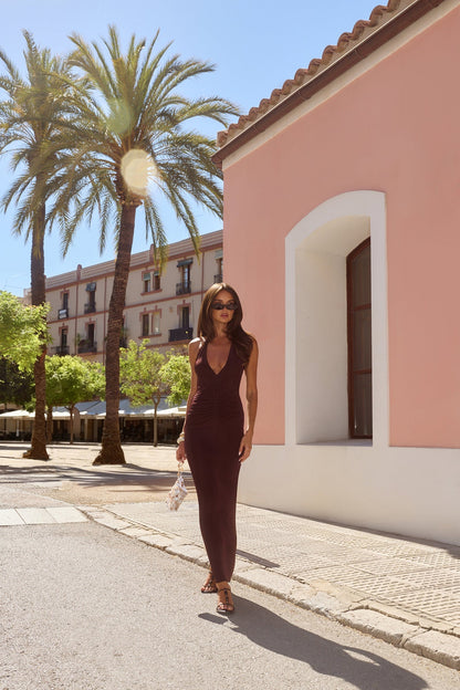 Vestido Longo Halter Luxo Refinado — Marrom