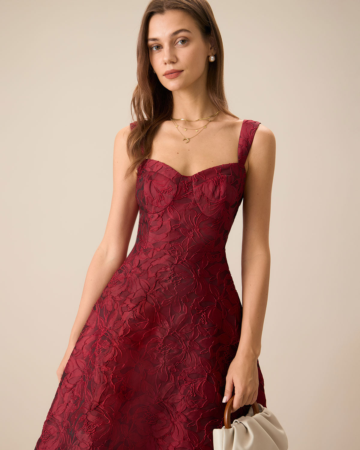 Vestido midi em jacquard com decote coração — vermelho