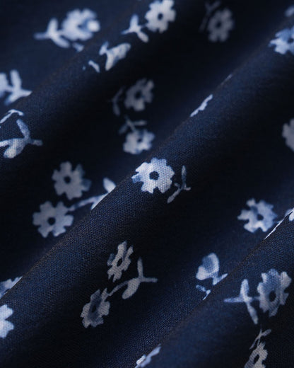 Vestido slip mini com decote quadrado e estampa floral em azul-marinho