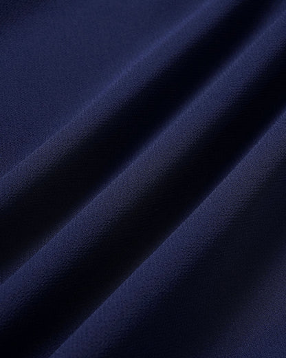 Vestido midi azul com mangas bufantes