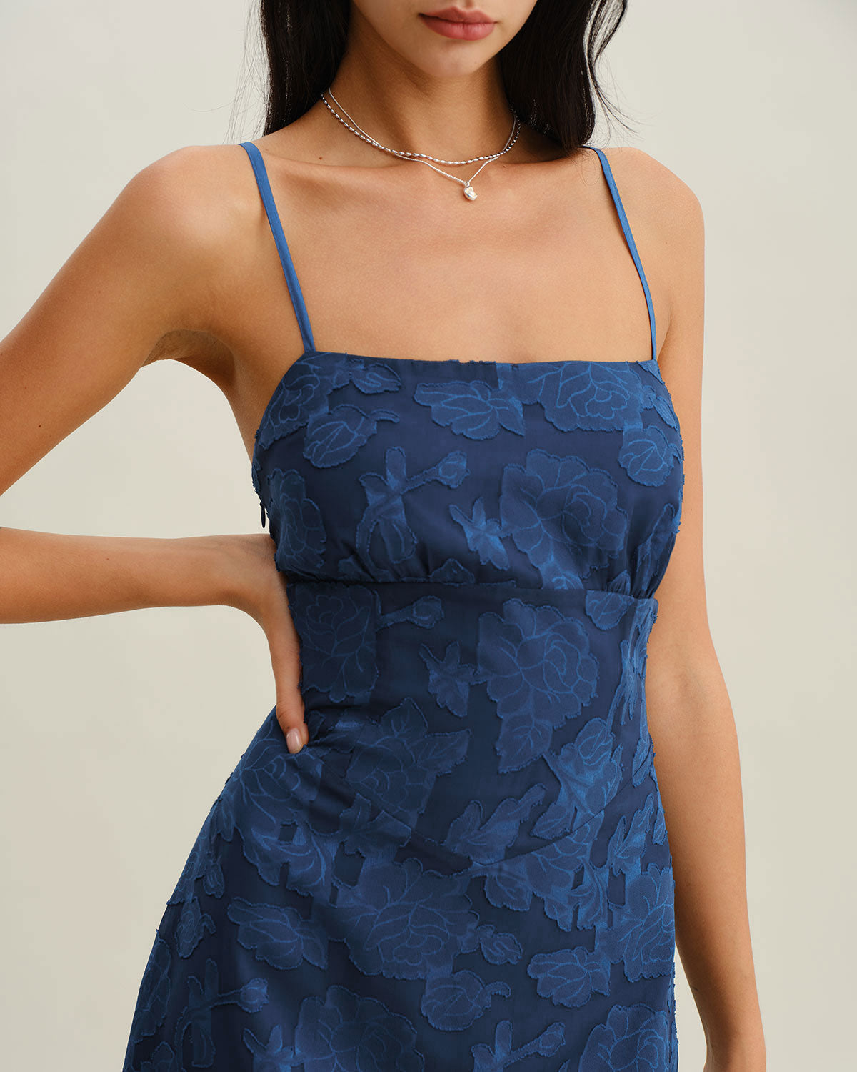 Vestido longo estilo slip em jacquard com costas abertas - Azul Marinho