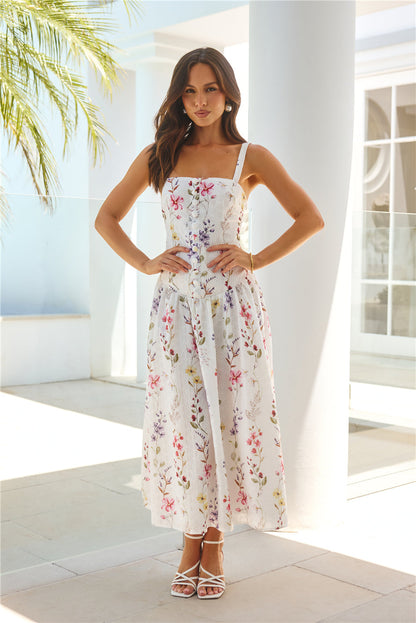 Vestido longo estampado Whimsical Charm
