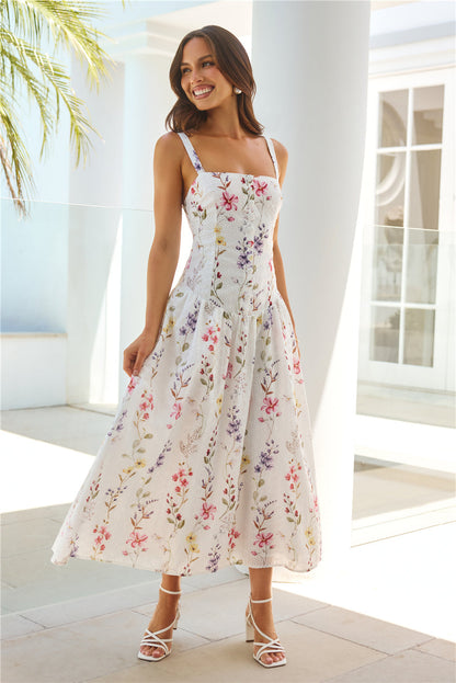 Vestido longo estampado Whimsical Charm