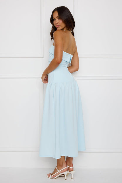 Vestido Midi Tomara-que-Caia Chique Sem Esforço – Azul