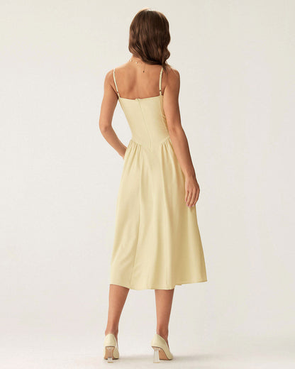 Vestido slip midi com decote quadrado e bolso — Amarelo