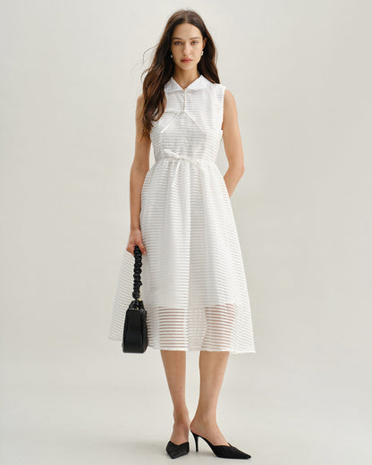 Vestido midi listrado sem mangas — branco