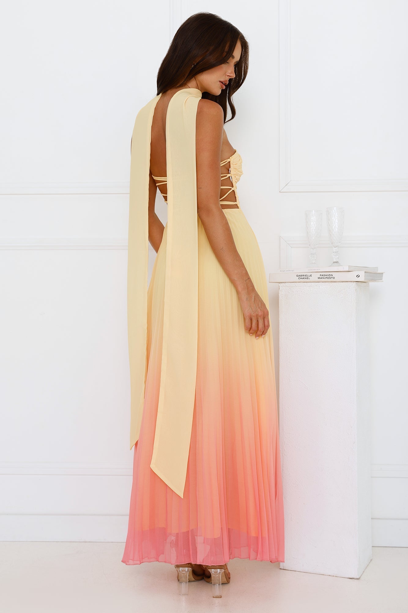 Vestido longo plissado tomara que caia Sunset Magic — Amarelo