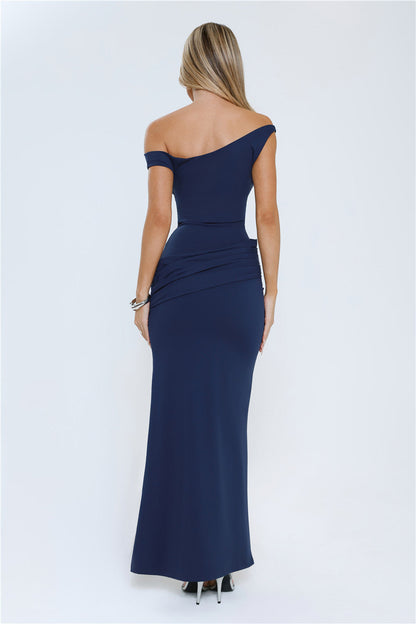 Vestido Longo Ombro a Ombro "Sob os Holofotes" — Marinho