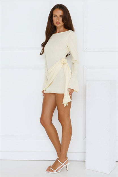 City Of Luxe Vestido Curto em Tricô com Manga Longa — Limão