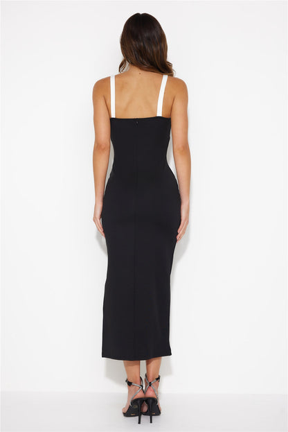 Vestido Midi In Her Prime — Preto