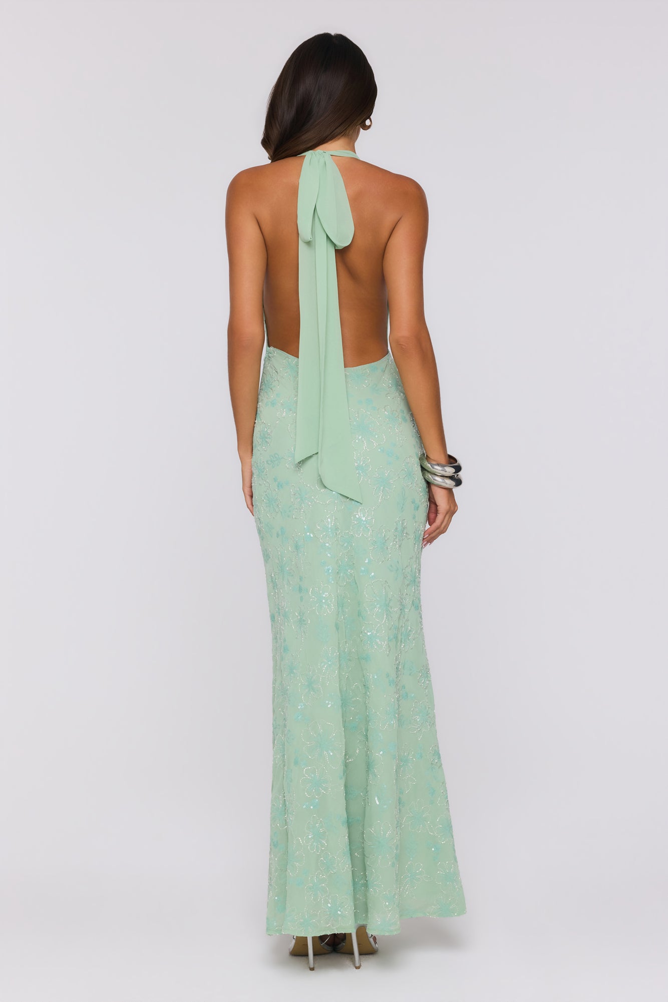 Bling It Babe — Vestido longo com decote halter e miçangas (Sálvia)