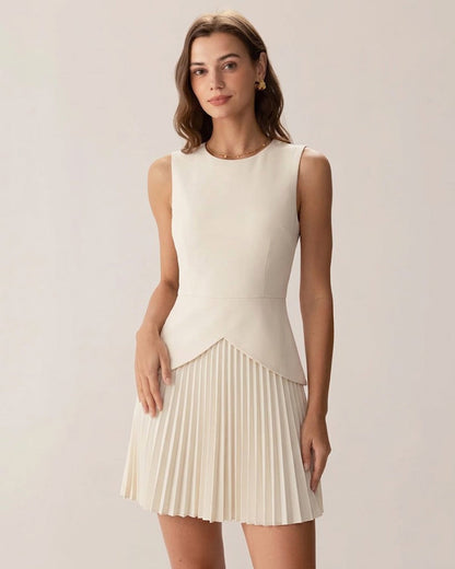 Vestido skater curto com decote redondo — damasco