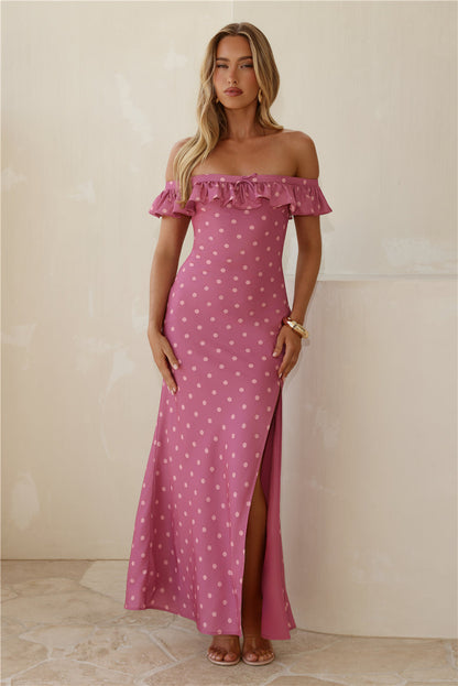 Vestido longo ombro a ombro com estampa poá — Magenta