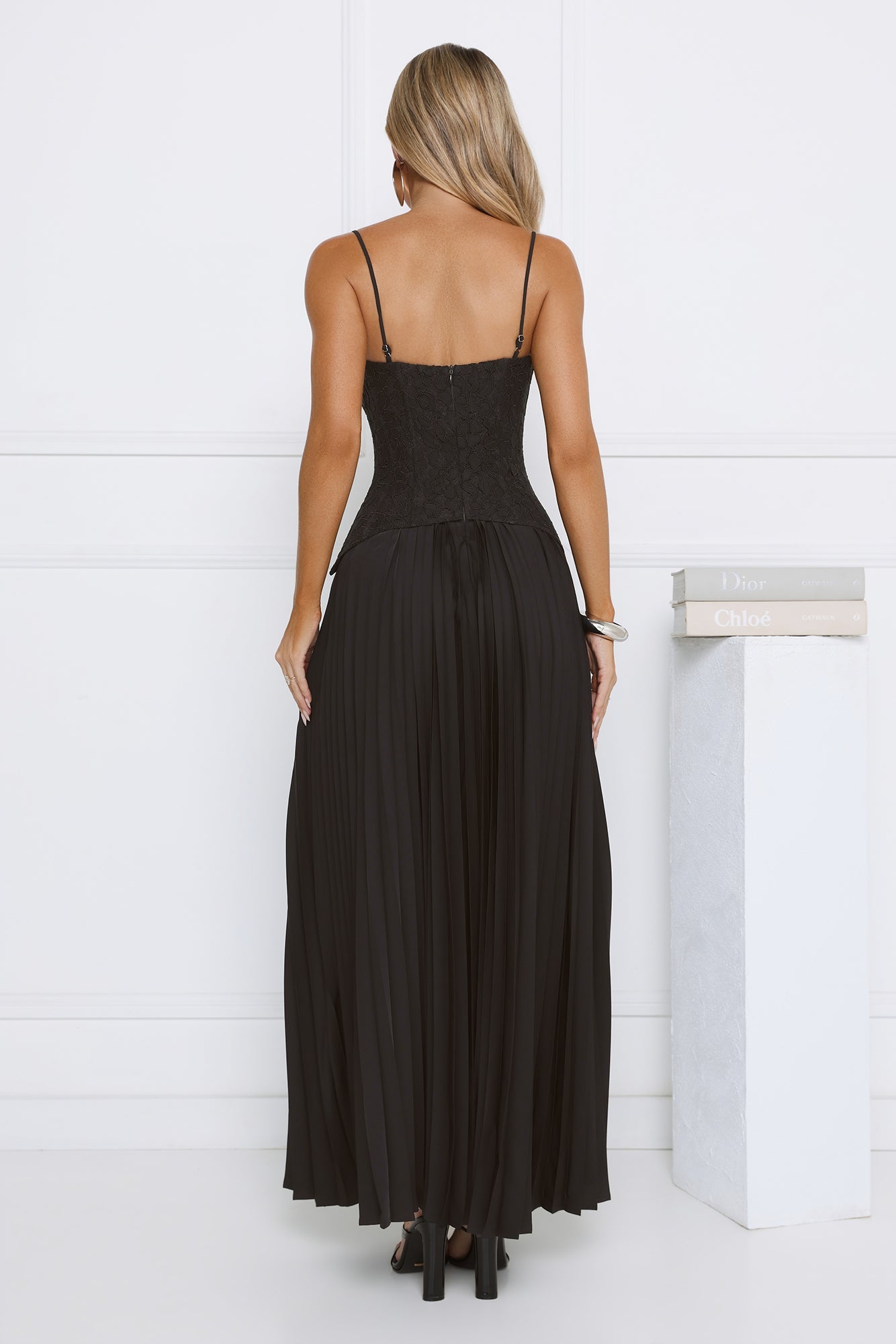 Vestido longo de renda Antique Roses — Preto