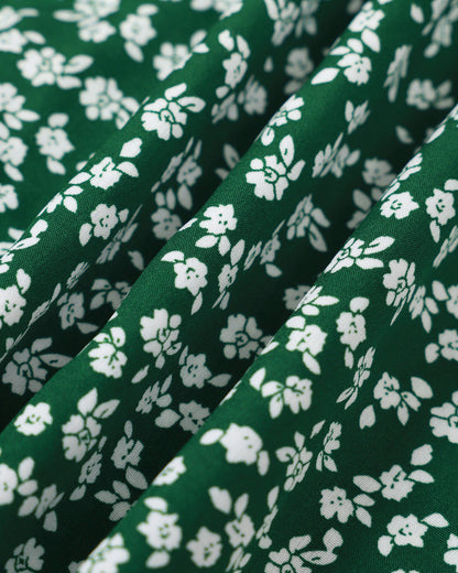 Vestido midi floral verde com decote em V e botões