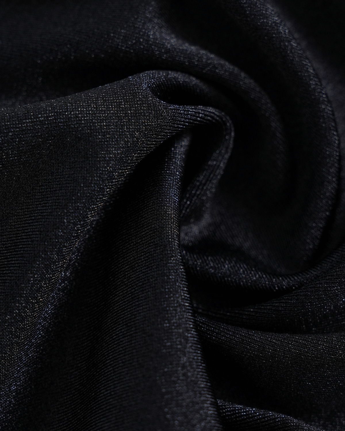 Conjunto de Biquíni Cortininha com Top Triangular e Argola O — Preto