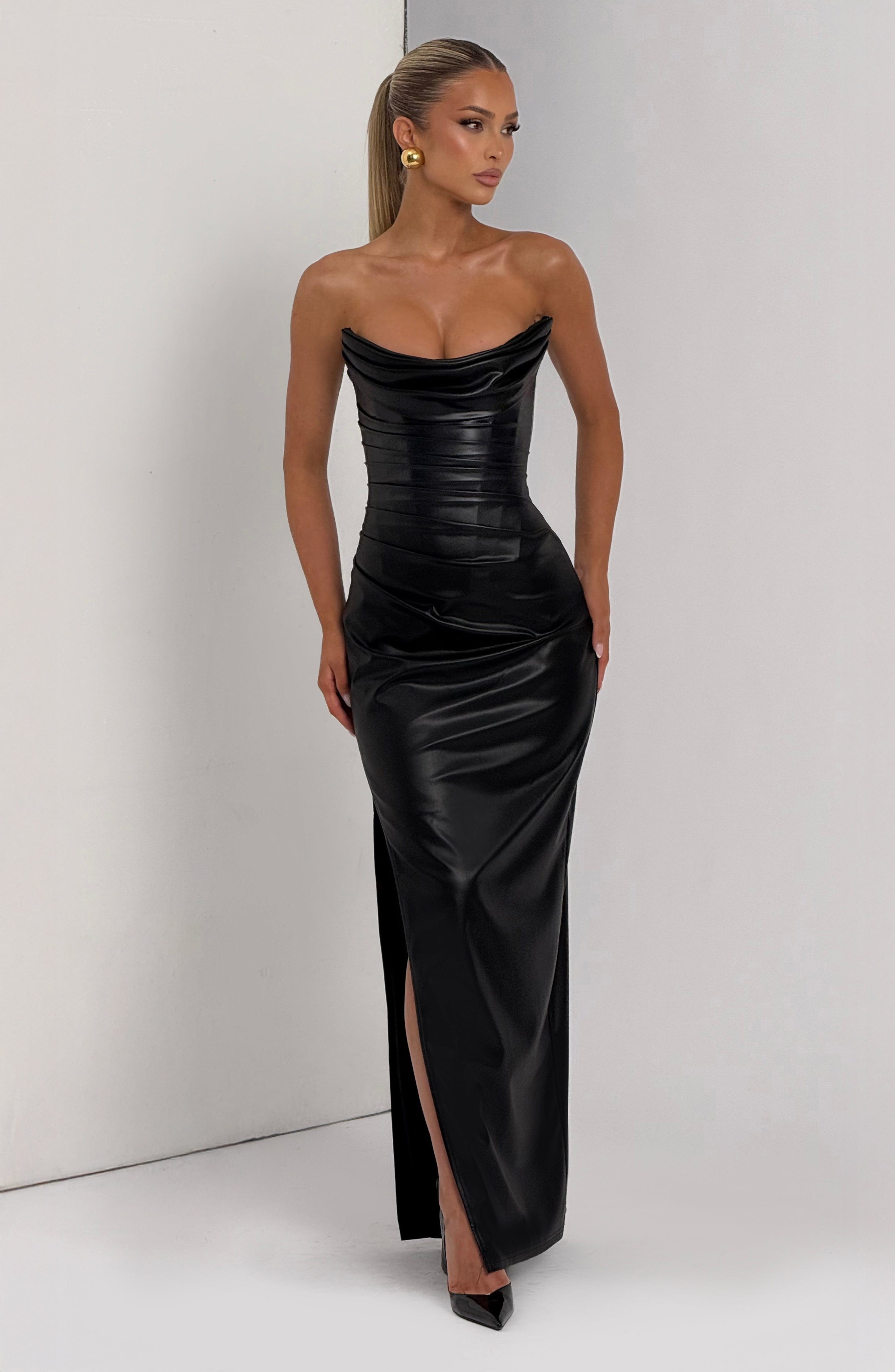 Vestido Longo Alba - Preto