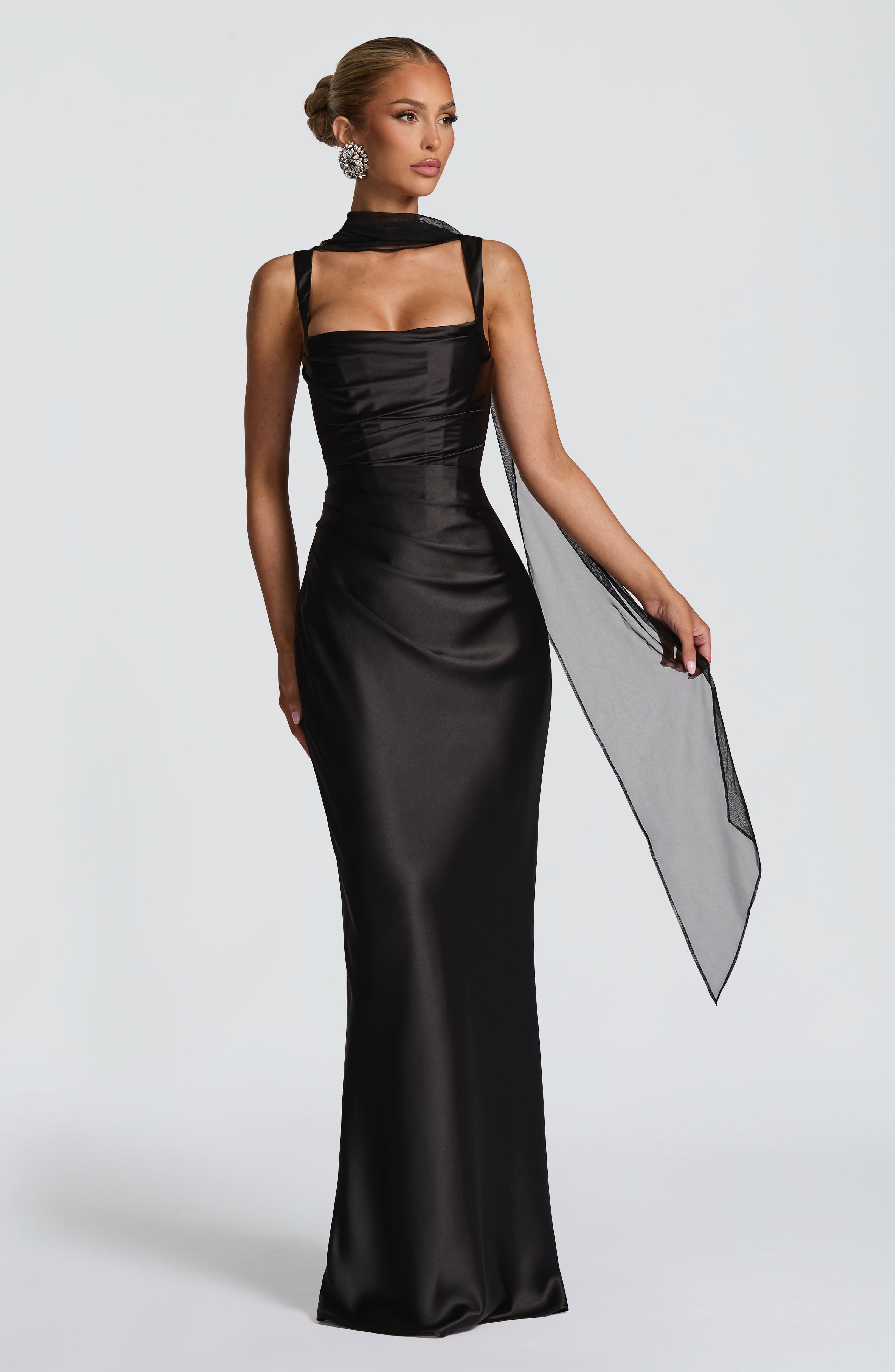 Vestido Longo Calanthe - Preto