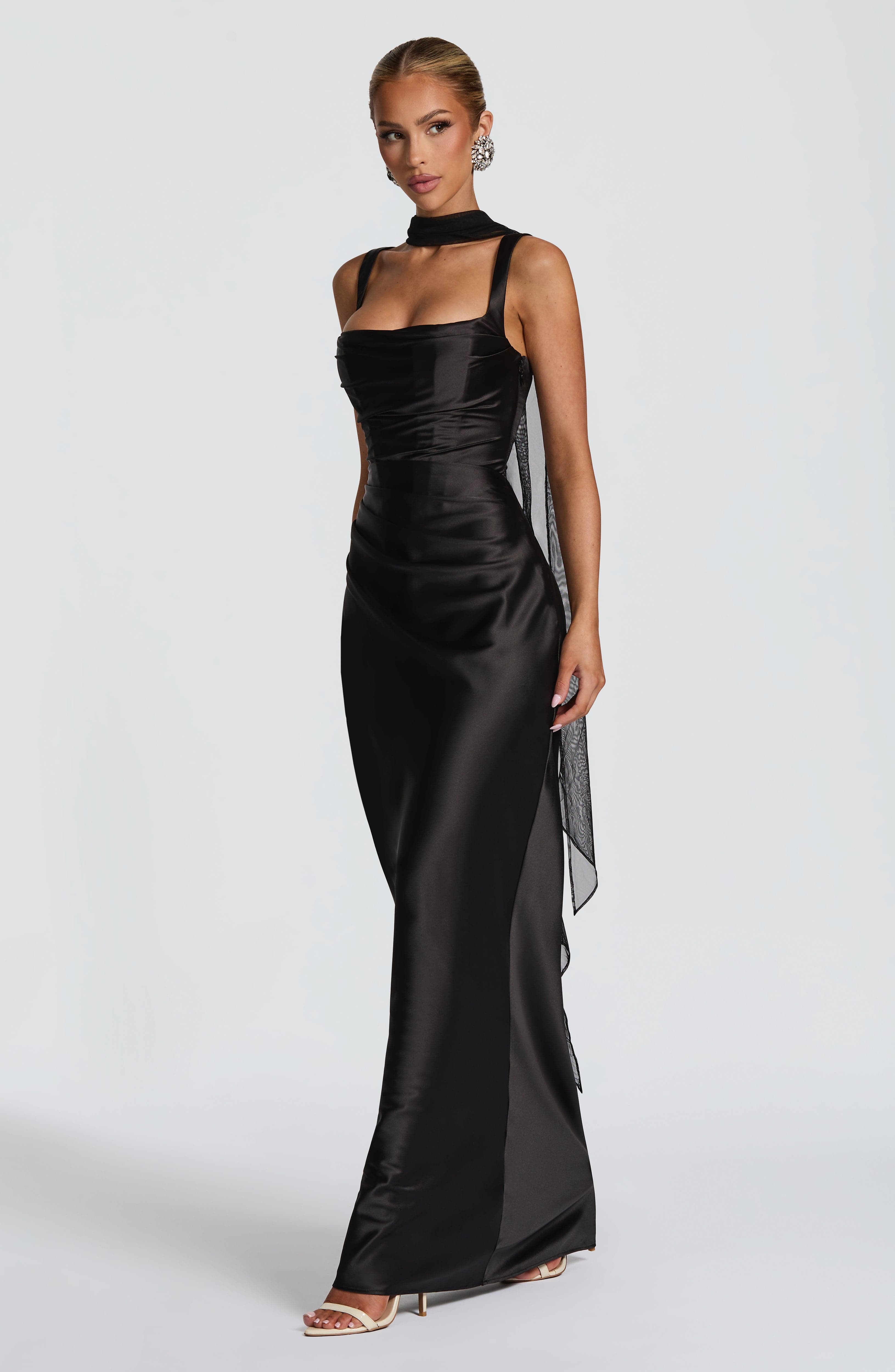 Vestido Longo Calanthe - Preto