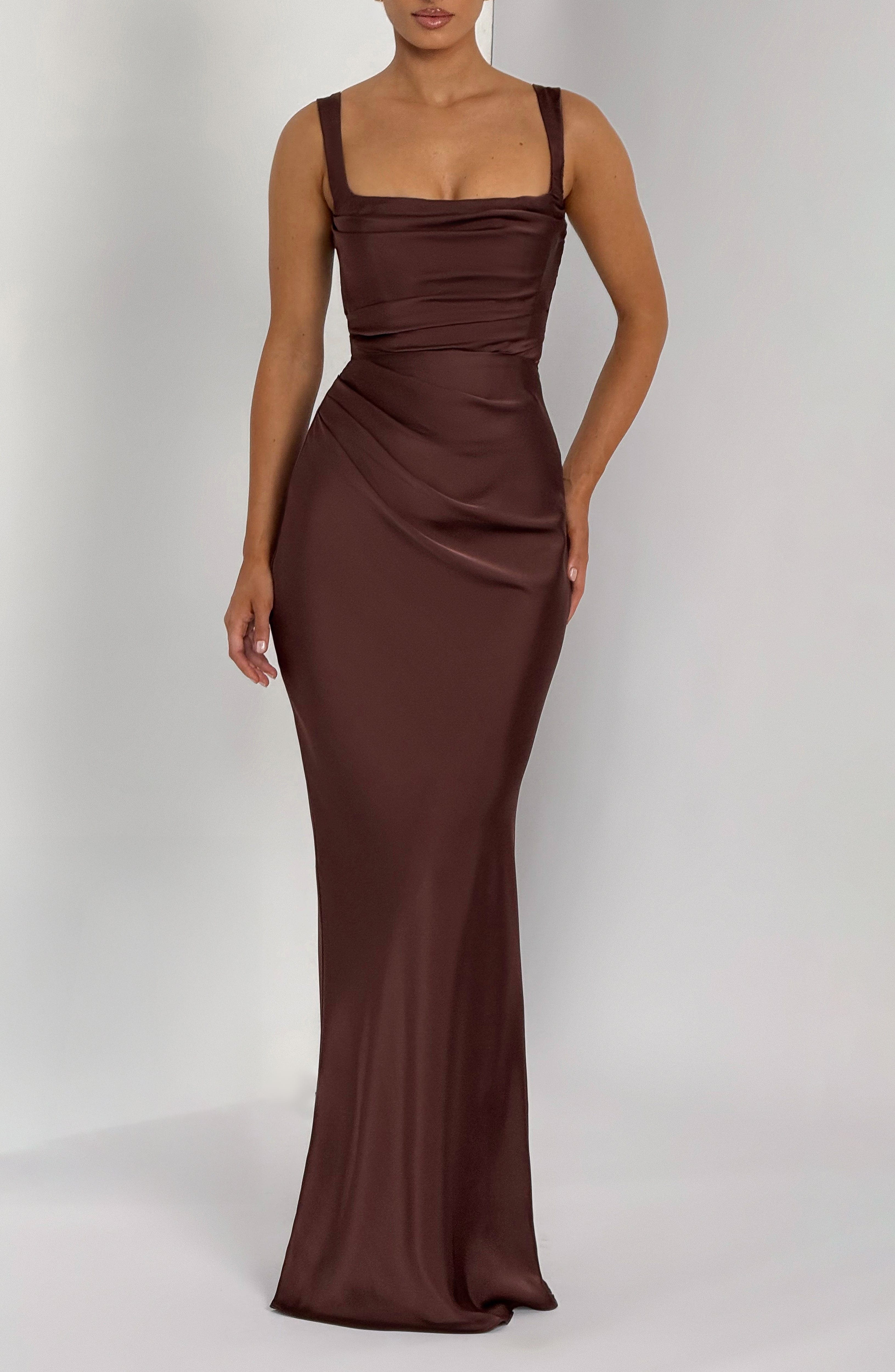 Vestido Longo Calanthe - Ameixa e Marrom