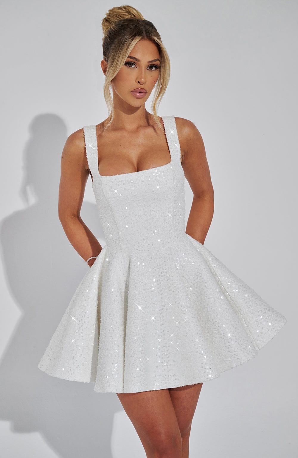 Vestido Curto Dorothy - Marfim