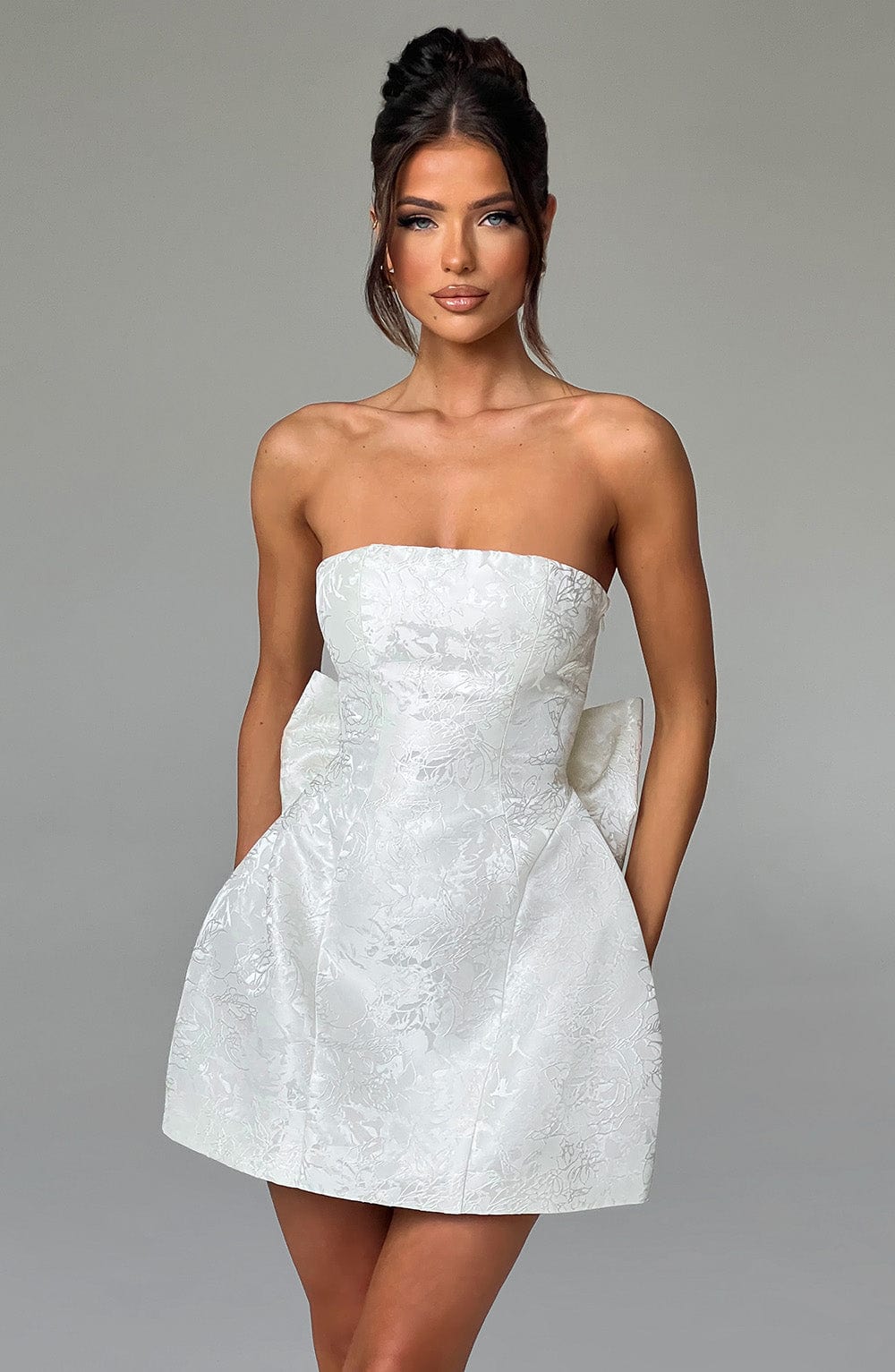 Vestido Curto Elenora - Marfim